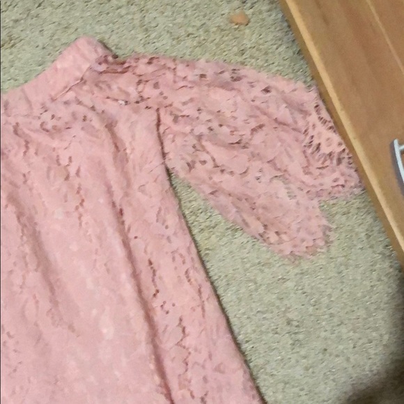 Jessica Simpson lace top - Picture 2 of 2